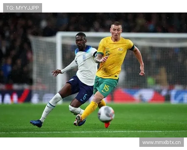 沃特金斯国家队首发困境：战术适配与竞争格局解析