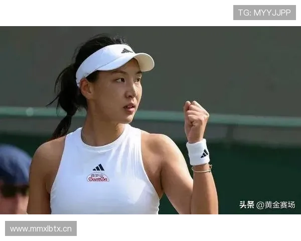 刚刷到王欣瑜手里那只包的价钱，差点没把椅子掀了